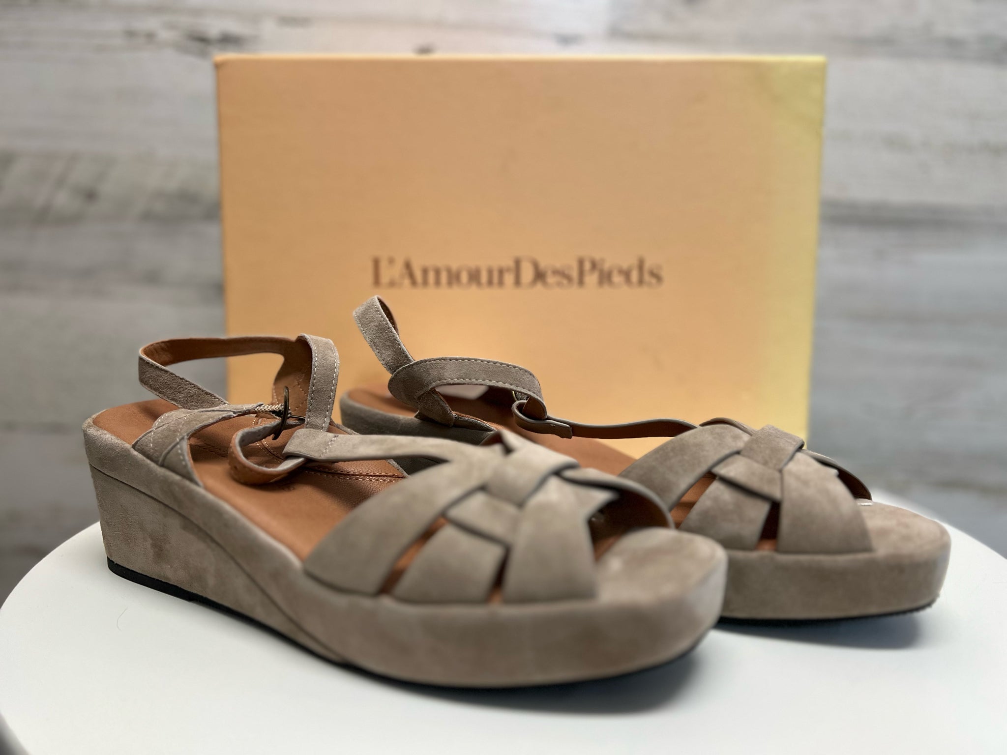 L'Amour Des Pieds Shoes/Footwear 9.5 SHOES