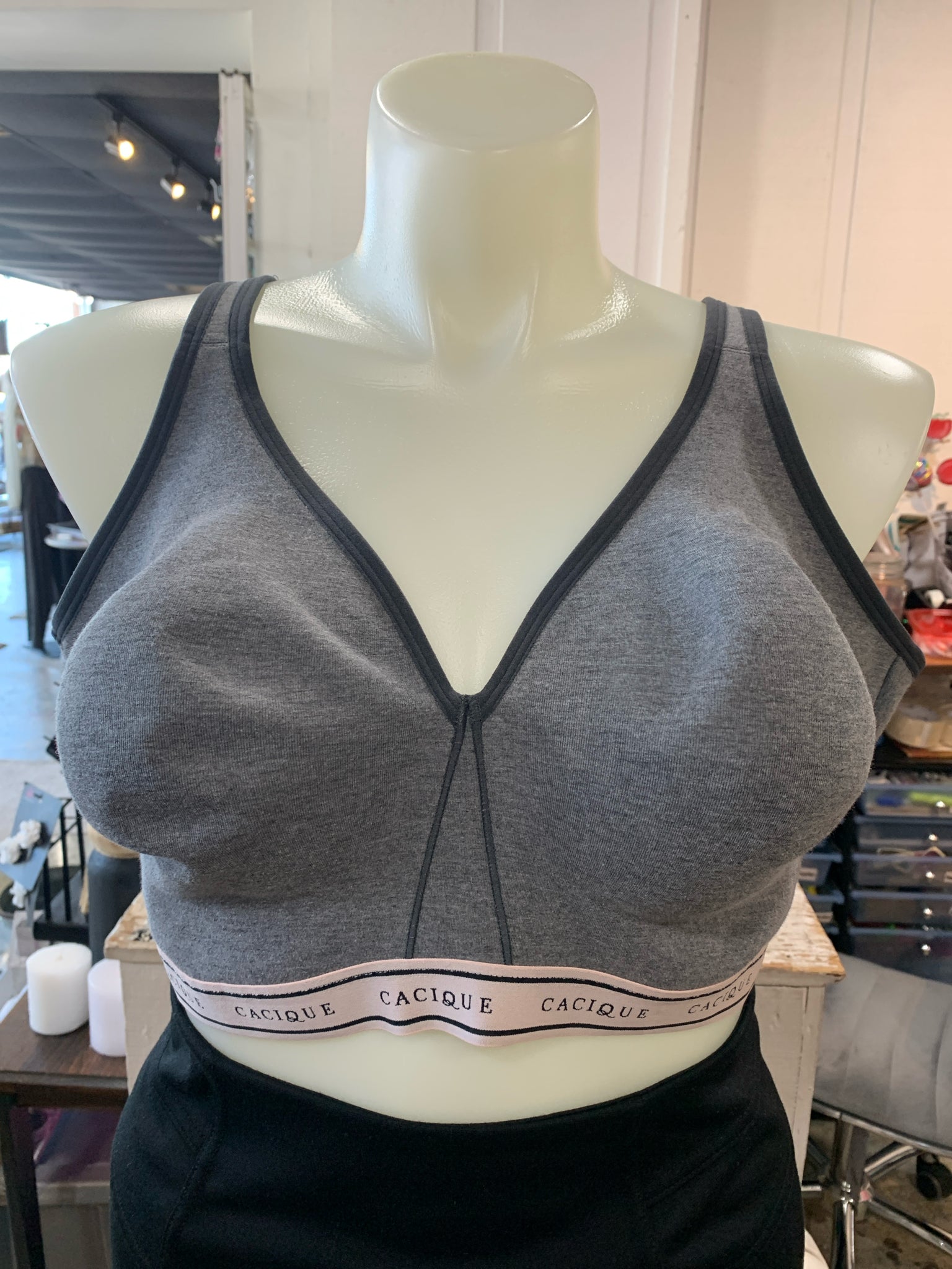 Size 48DD CACIQUE Bra