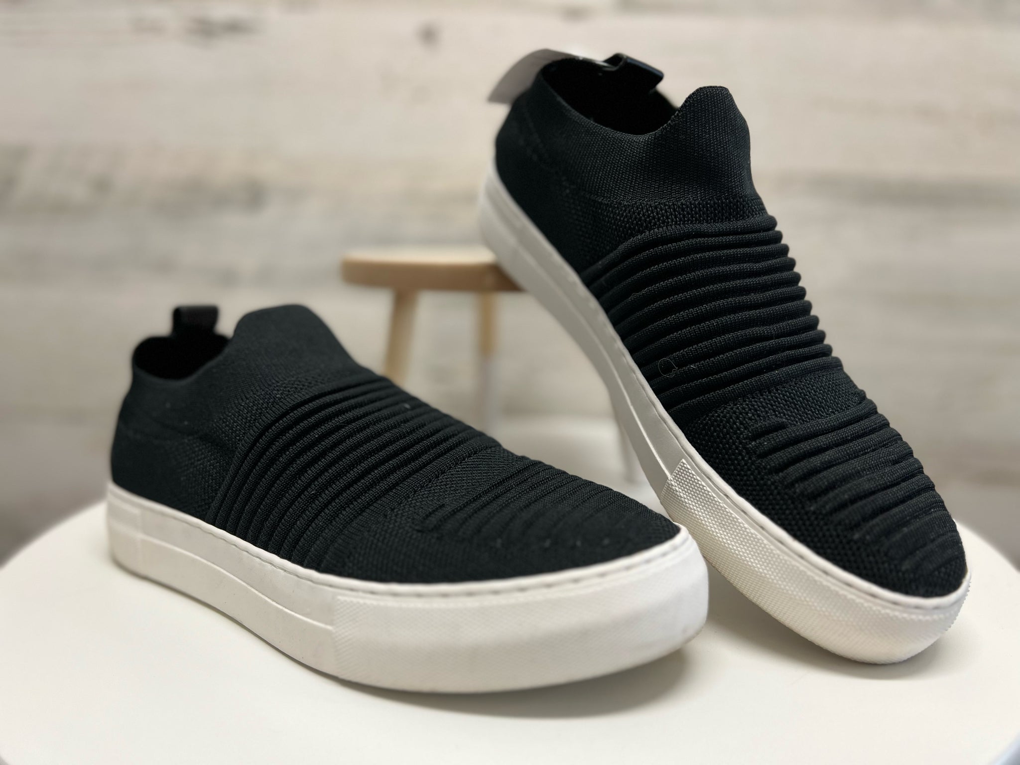 WONDERLY Shoes/Footwear 8.5 SHOES