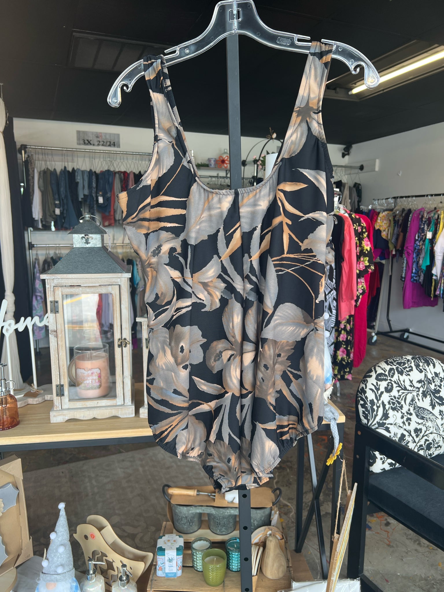 Tropical Escape Plus Swimwear Size 22W Swimsuit