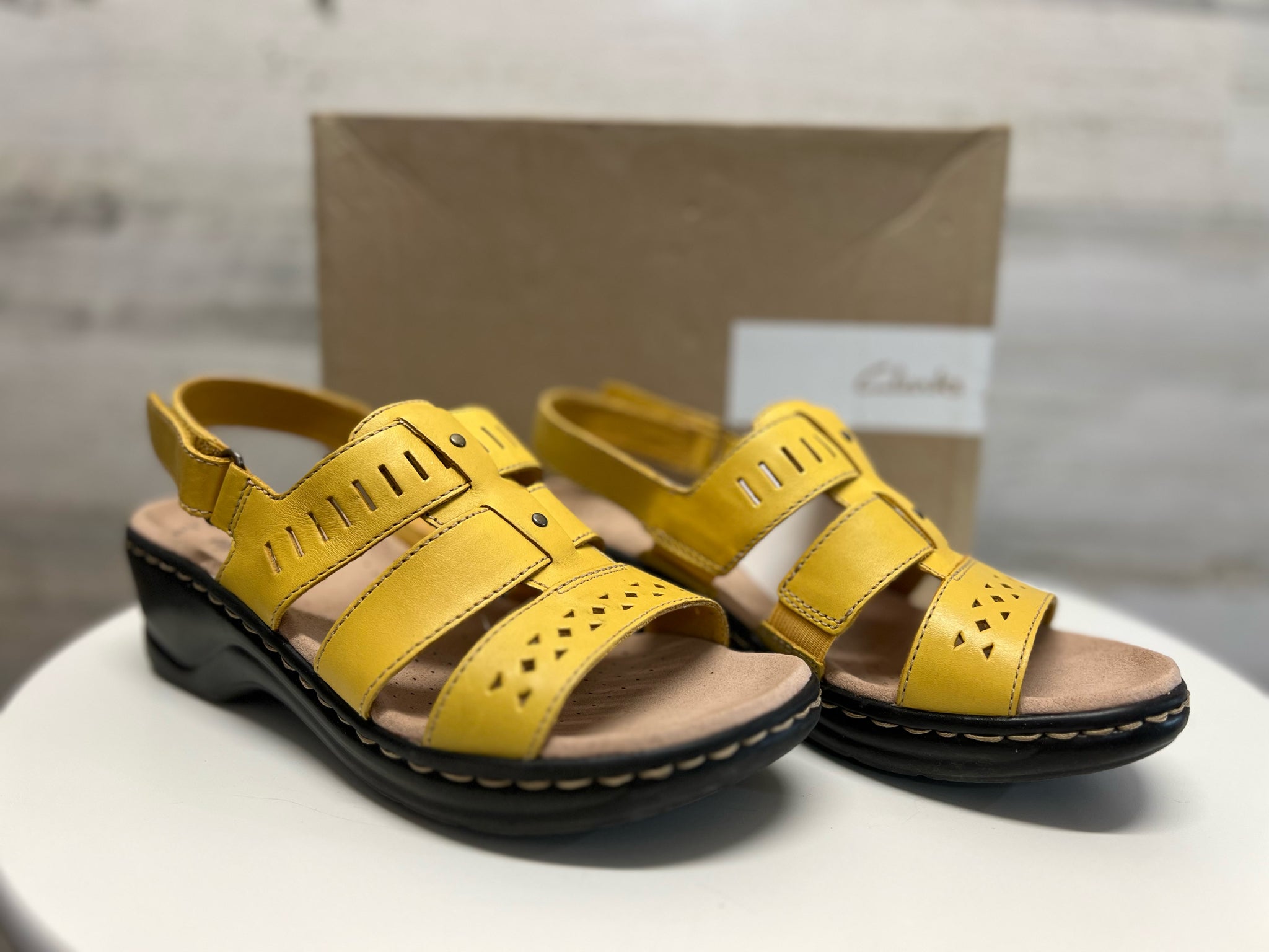 Clarks Shoes/Footwear 7W SHOES