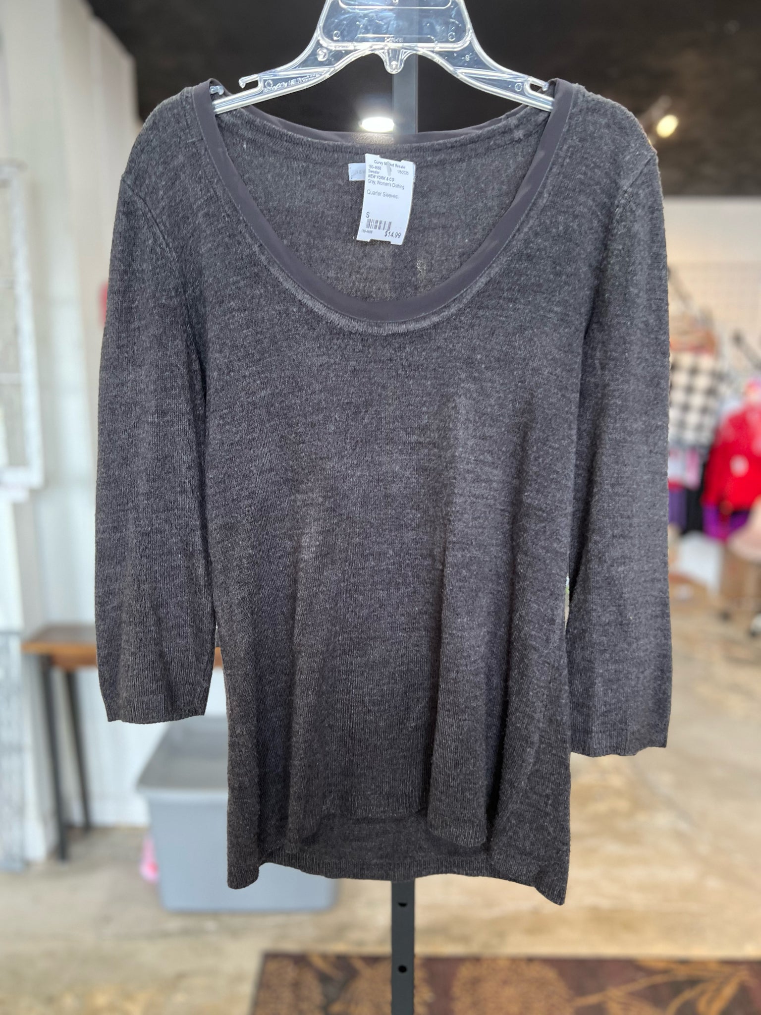 Size S NEW YORK & CO Sweater