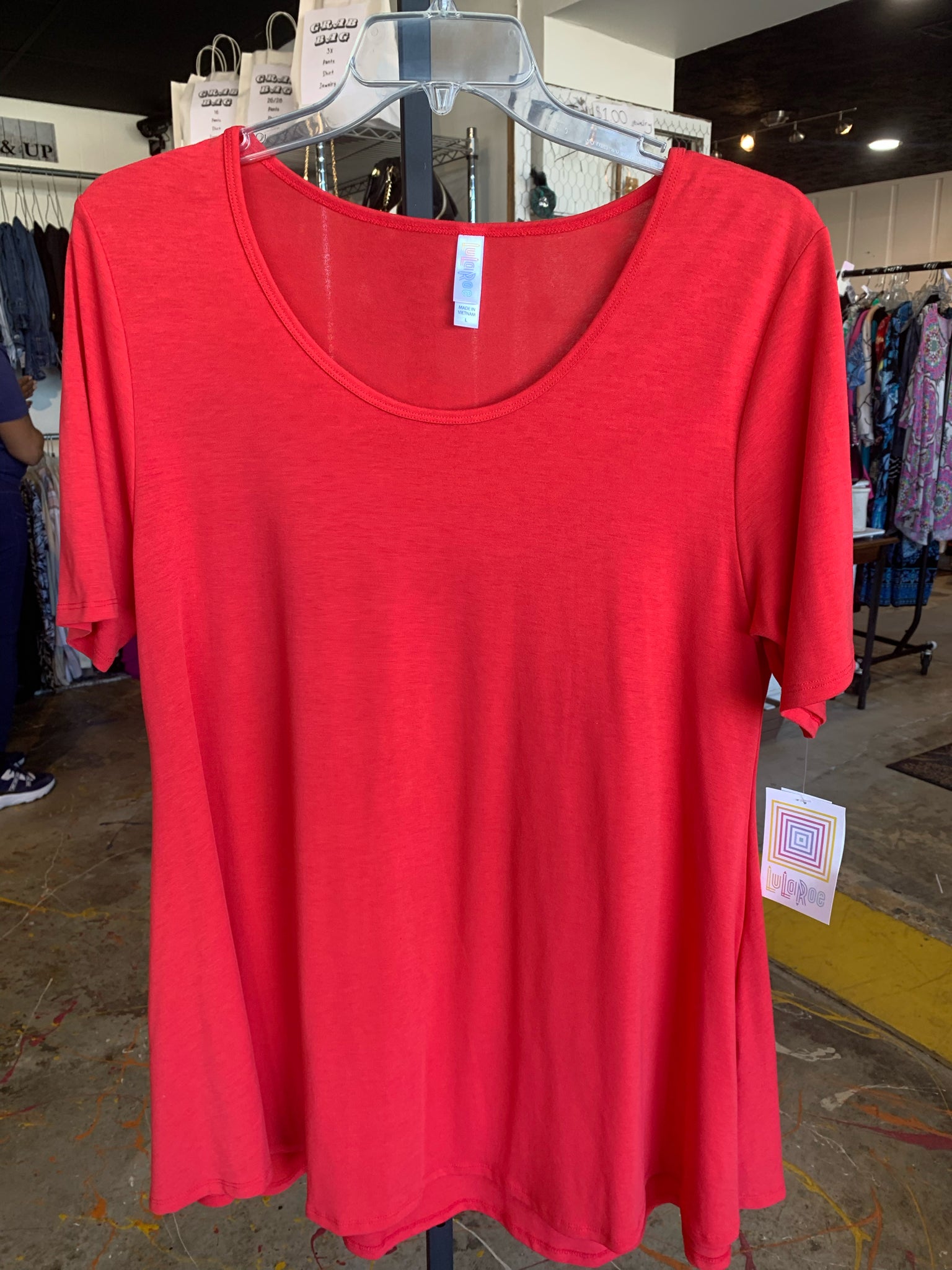 Size L Lularoe Shirt