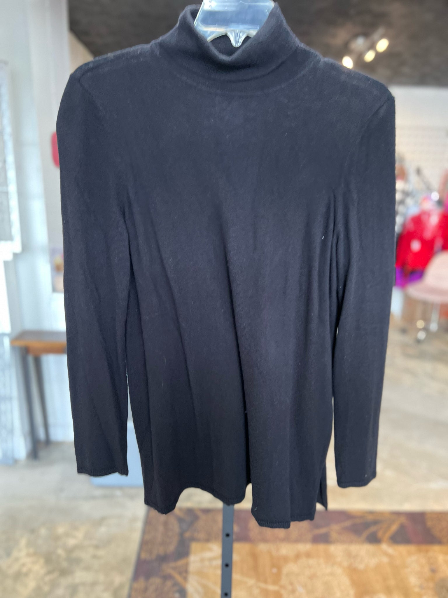 Size L Chicos Shirt