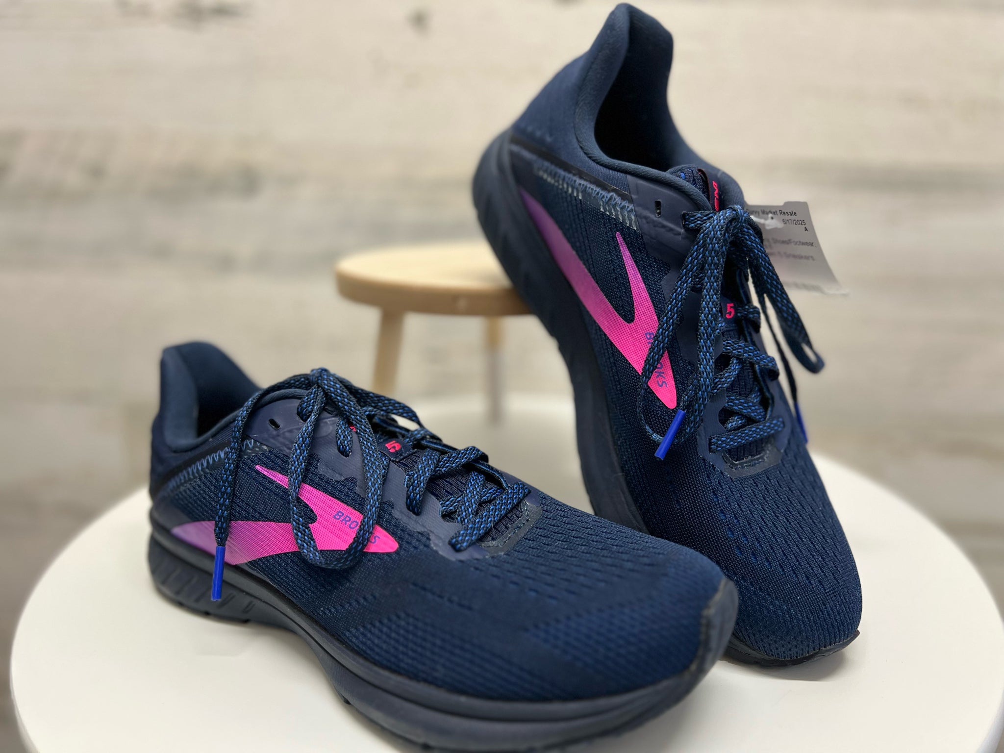 Brooks Shoes/Footwear 8.5 SHOES